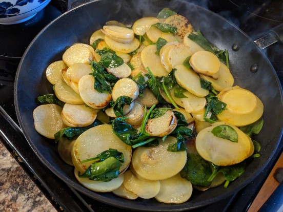 Scalloped potatoes with spinach